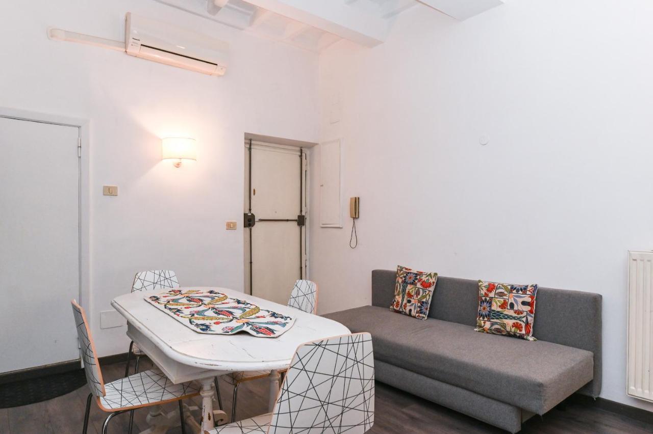 Gorgeous Trastevere Loft On The River Rome Exterior photo
